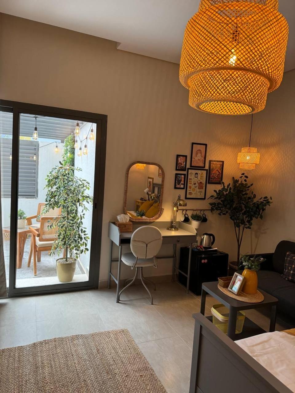Guest house Small Details 2 *